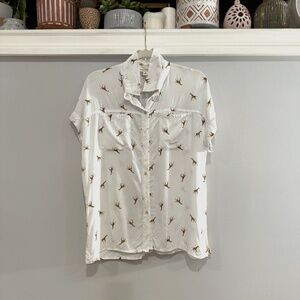 Giraffe Short-Sleeve Button-Up